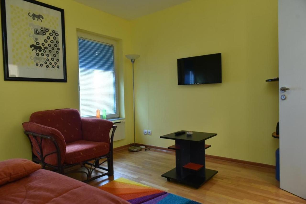 Promenada Apartmani 쿠르셰바츠 외부 사진
