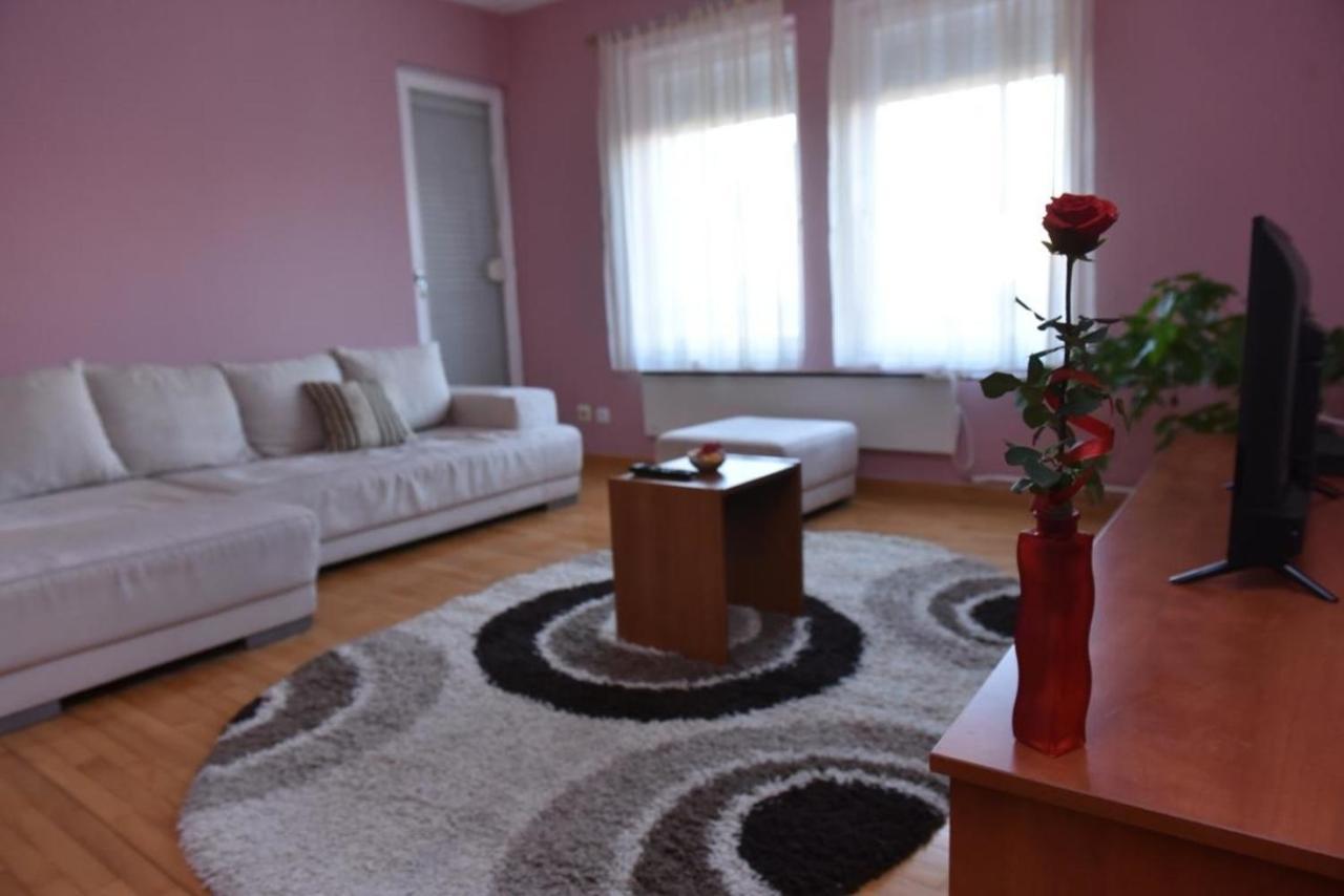 Promenada Apartmani 쿠르셰바츠 외부 사진